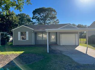 2909 Boyd Ave, Groves, TX 77619