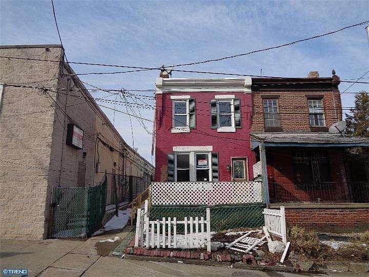 1st image of 8240 Frankford Ave