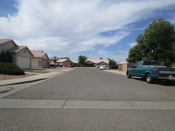 4th image of 4632 N 85th Dr