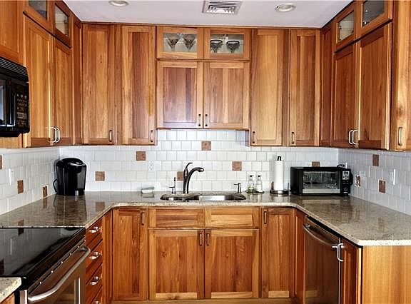 4th image of 111 Woods Brooke Cir