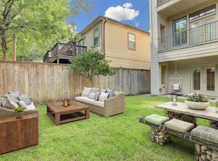 4415 Floyd St #B, Houston, TX 77007