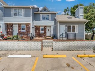 101 S Rock Rd APT 2, Derby, KS 67037