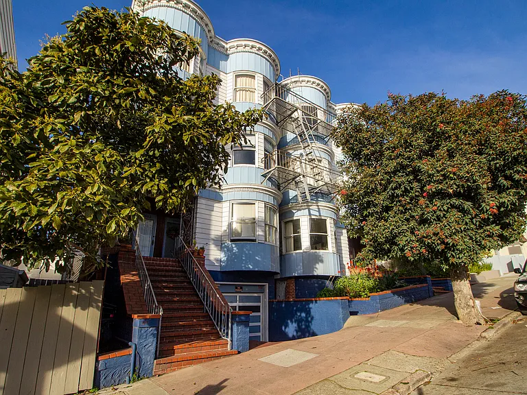 1454-1464 Union — Photo 32