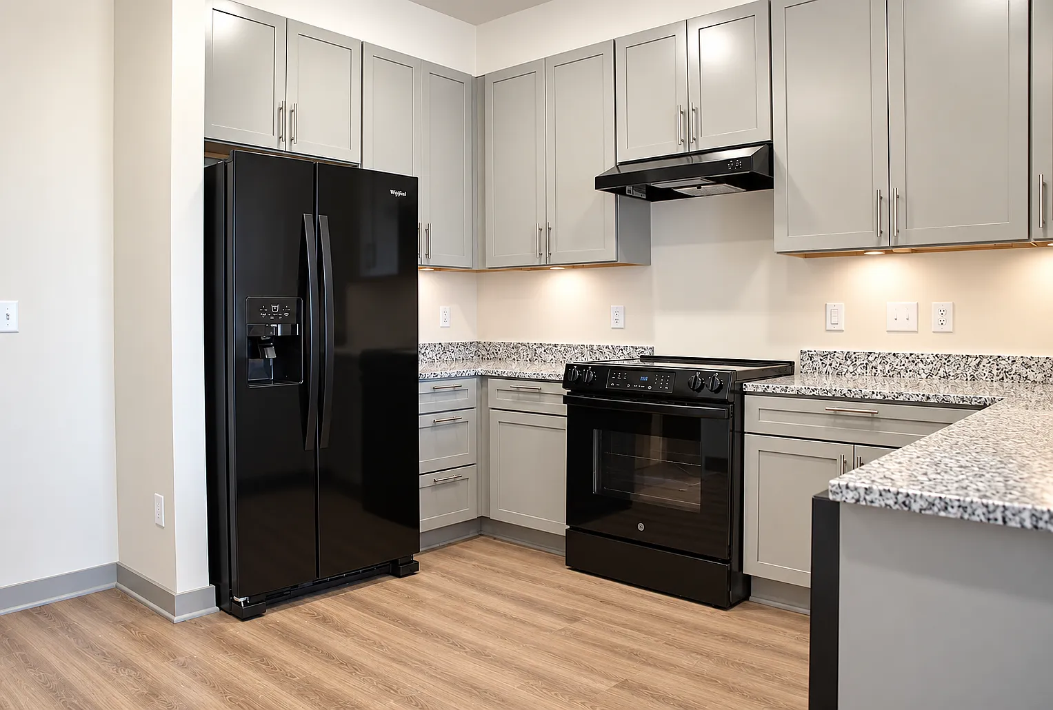 Atlantic Boulevard Apartments — Photo 4