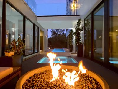 2746 N Rinconia Dr, Los Angeles, CA, 90068