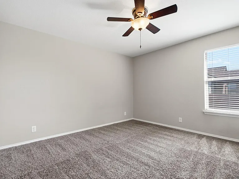 280 Cordero Dr — Photo 34
