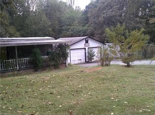 5350 Lake Woussicket Rd, Walnut Cove, NC 27052