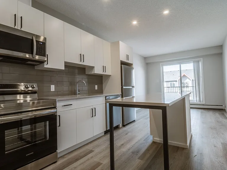 5530 Schonsee Dr NW — Photo 24