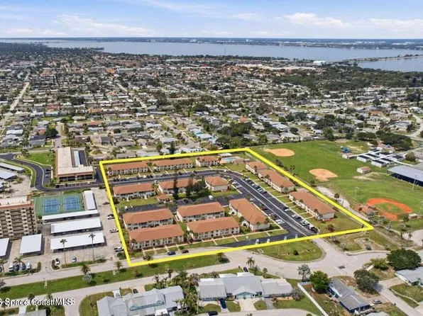 1045 Cheyenne Blvd APT 26, Indian Harbour Beach, FL 32937