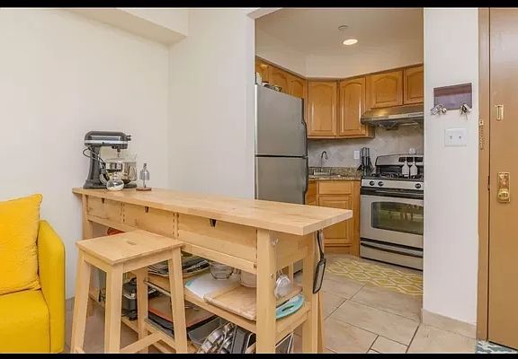 3rd image of 28-18 30th St #2RR