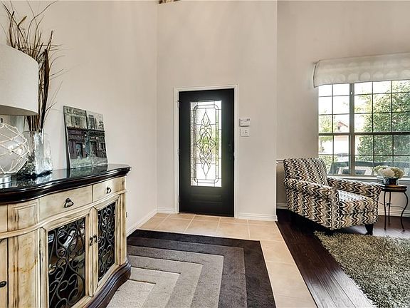 2nd image of 9313 Caliente Dr