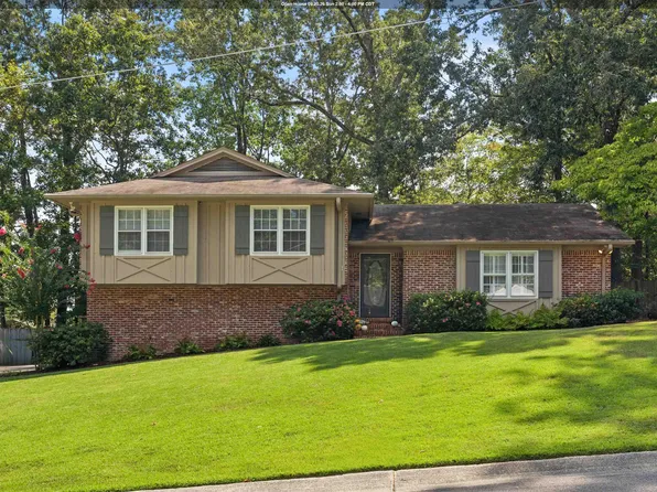 3454 Birch Tree Dr, Birmingham, AL 35226