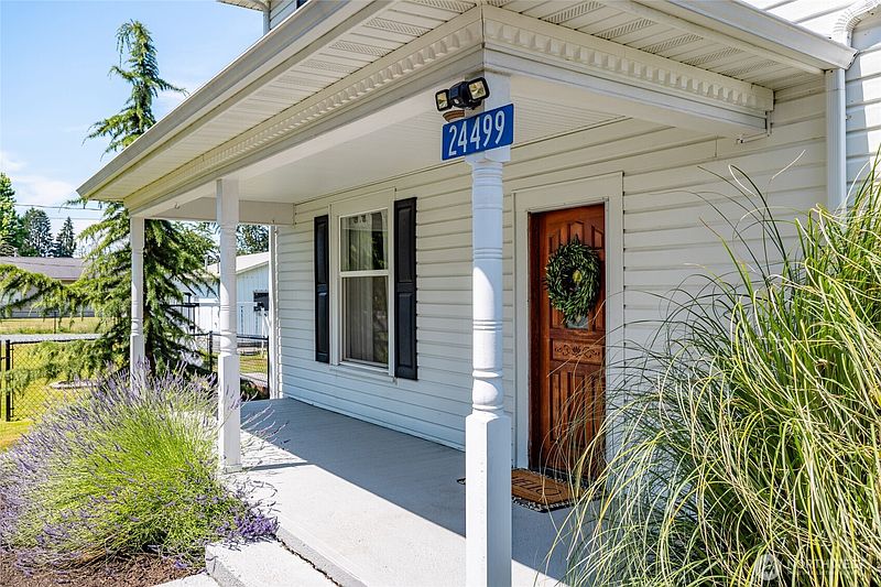 5th image of 24499 E State Street