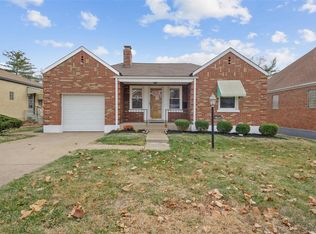9028 Consul Ave, Saint Louis, MO 63123
