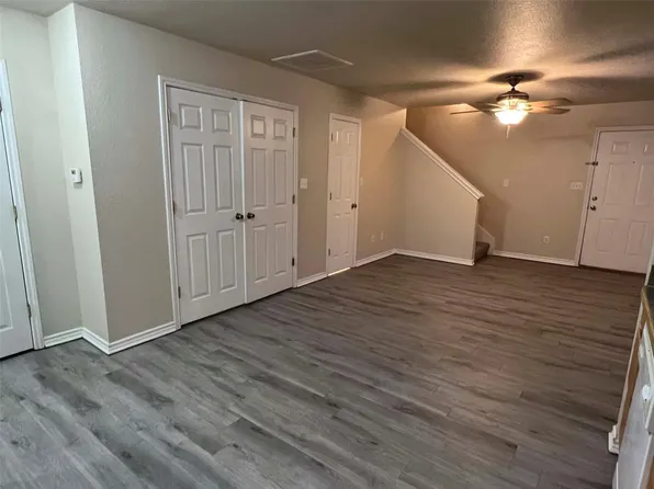 1702 E Mulberry St, Sherman, TX 75090