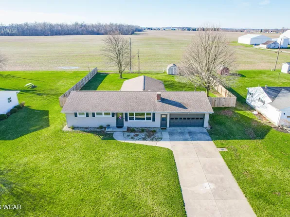 407 E South Street, Botkins, OH 45306