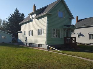 605 1st Ave NE, East Grand Forks, MN 56721