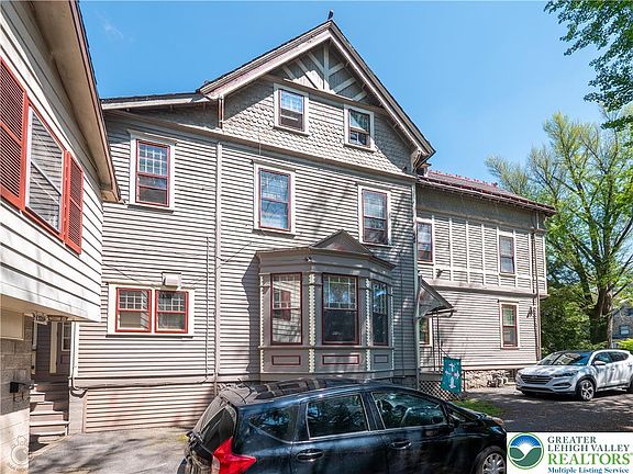 5th image of 1321 Bushkill St