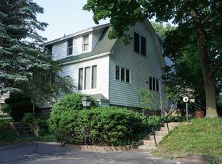 800 Rudy St NE, Grand Rapids, MI 49525