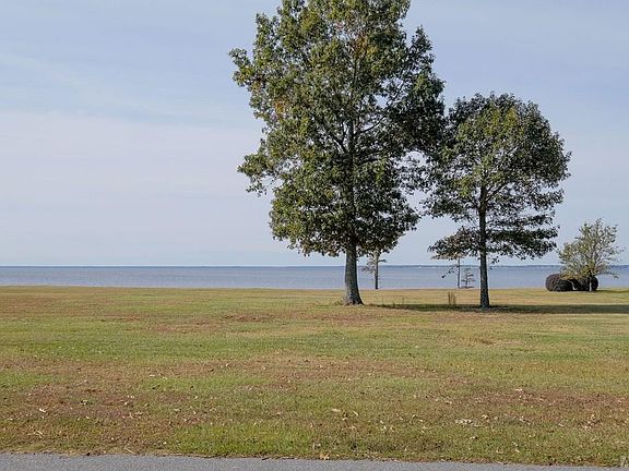 4th image of 338 Bay Point Drive LOT 2