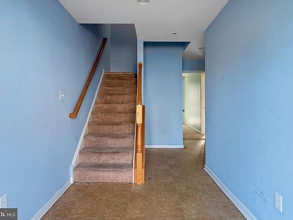 5th image of 33810 Connecticut Ave #38