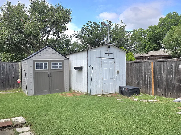 1273 Valencia Ln — Photo 10