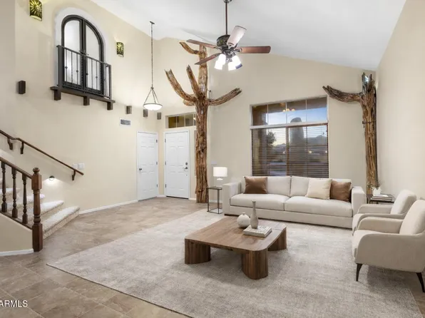 34969 N SPUR Circle, San Tan Valley, AZ 85144