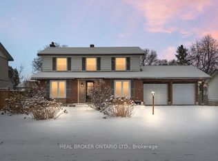 99 Queensline Dr, Ottawa, ON K2H7J6