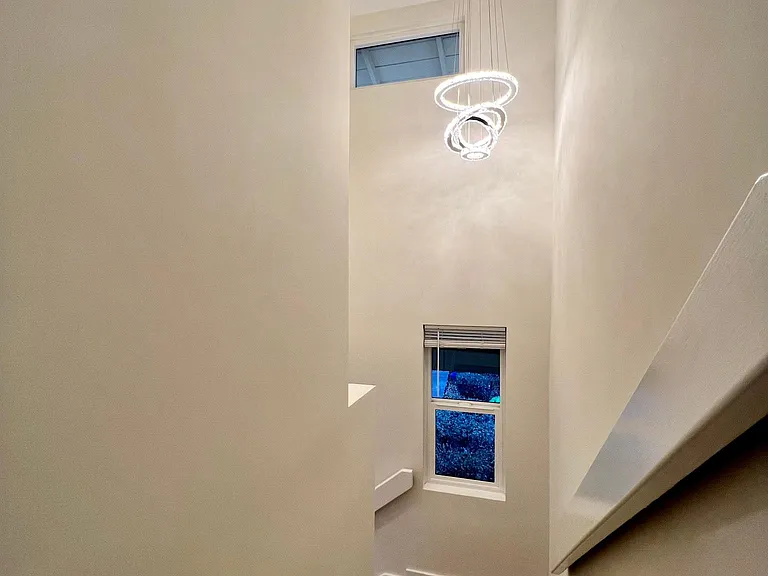 3606 Harvard Dr — Photo 4