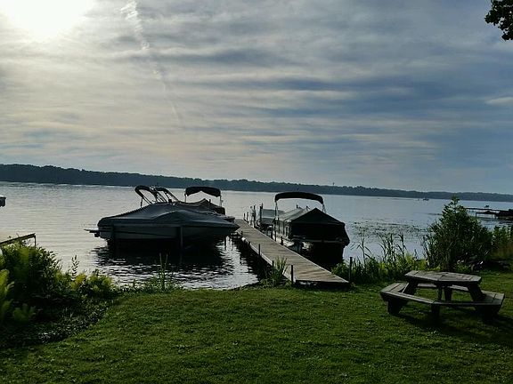 5th image of 10537 Wildwood Dr