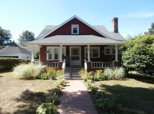 46 Grandview Ave, White Plains, NY 10605