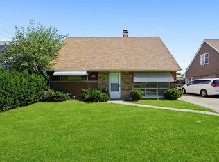 17007 Oakwood Ave, Lansing, IL 60438