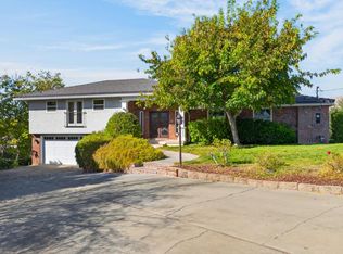 1939 Carzino Ct, Concord, CA 94521