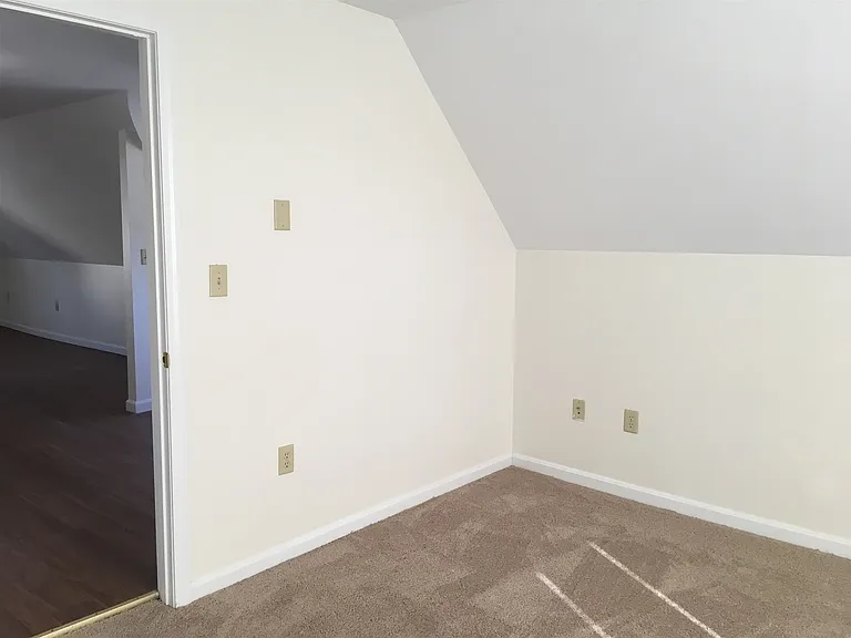 26 Bath St #3 — Photo 38