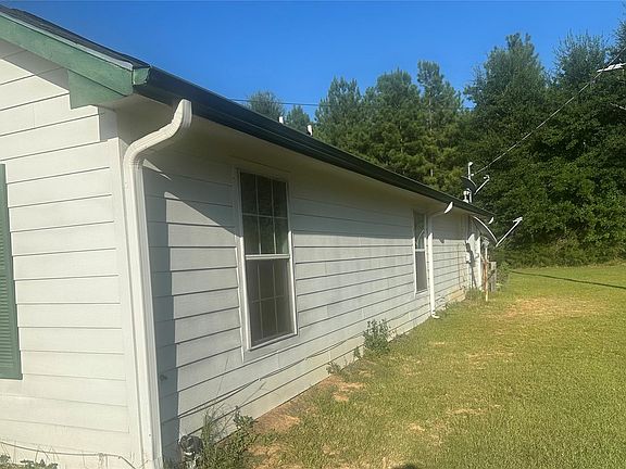 3rd image of 1296 Burch St
