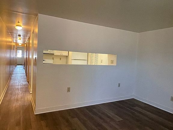 3rd image of 221 E Preston St Floor Basement