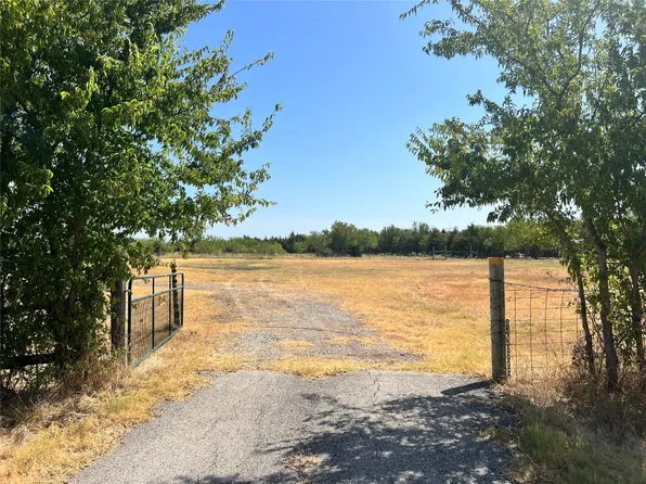 1548 N Fm 55, Barry, TX 75102