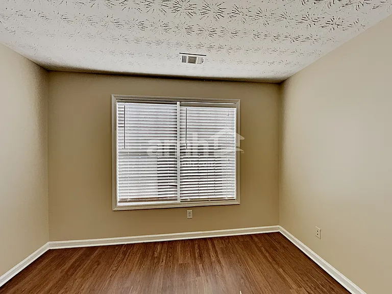 1307 River Club Dr SE — Photo 13