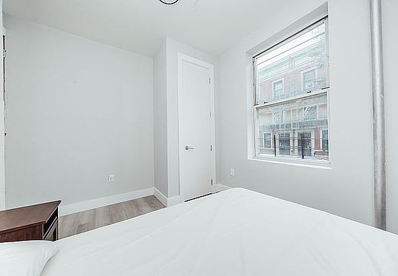 5th image of 2503 Hughes Ave #Basement