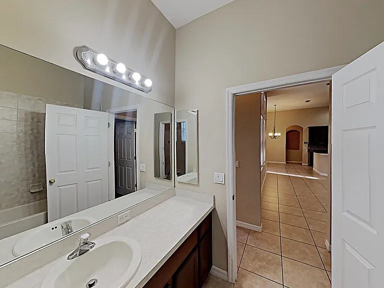 3465 Bromfield Dr — Photo 15