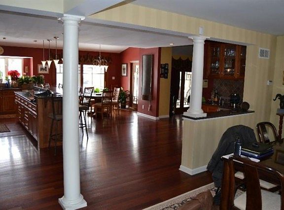 3rd image of 12054 Paulmeadows Dr