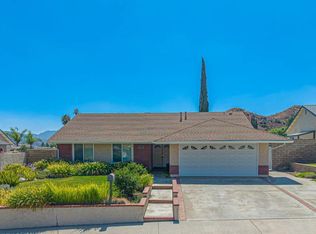 30315 Honeysuckle Hill Dr, Santa Clarita, CA 91387