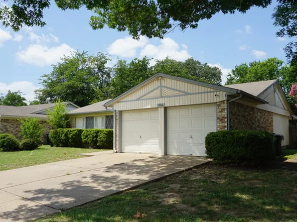 9904 Runnymeade Pl, Fort Worth, TX 76108