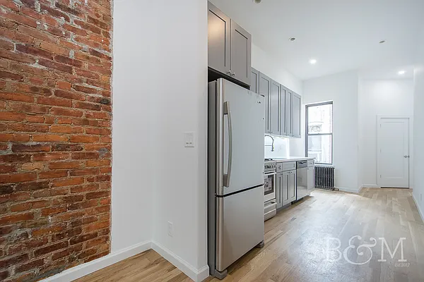 Rented by Brick&Mortar | media 20