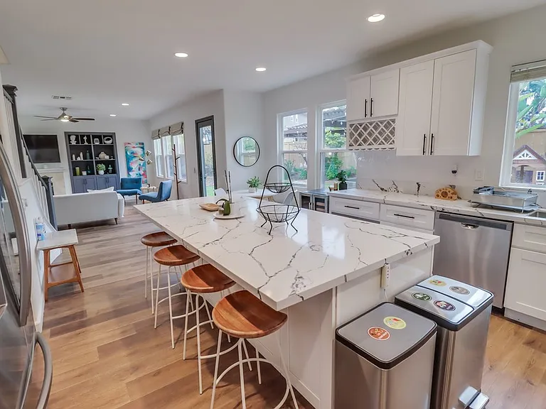 358 Corte Goleta — Photo 39