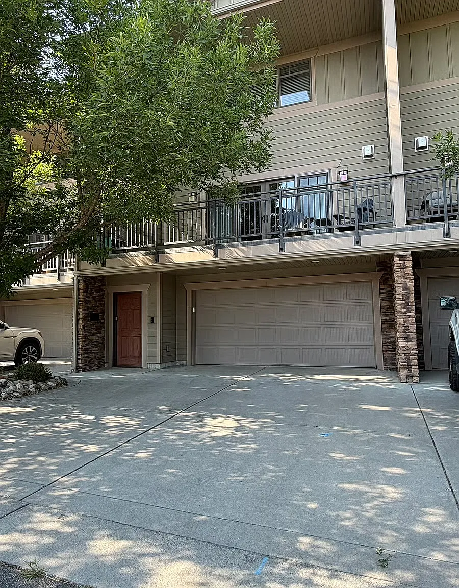 3491 Scout Trl — Photo 1