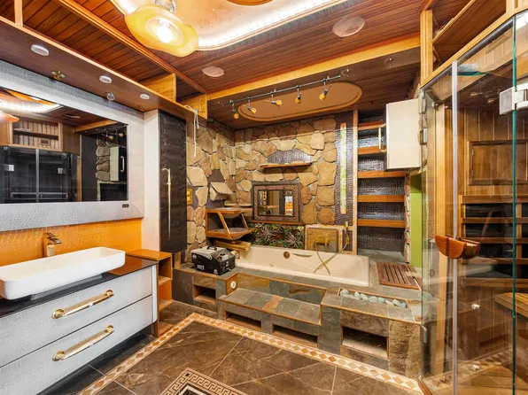 1225 River Road image 24 of 41