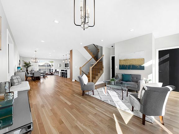 2nd image of 4110 Oriole Ave