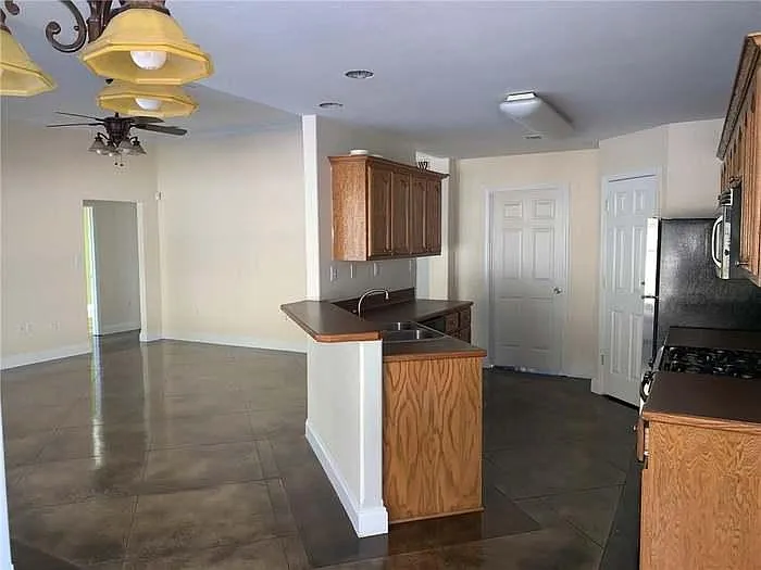 39364 Brookfield Dr — Photo 4