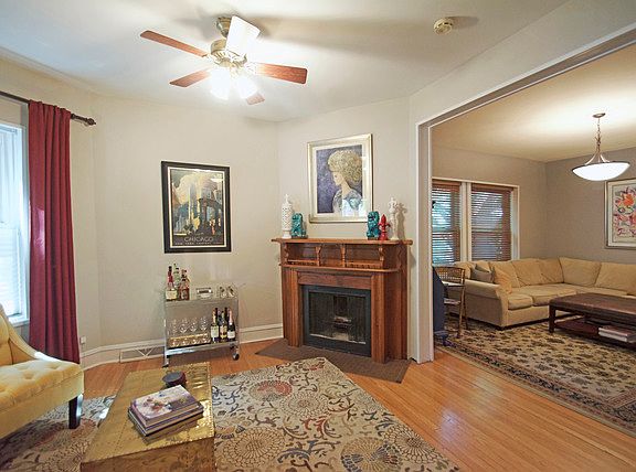 2nd image of 1620 W Belle Plaine Ave #1